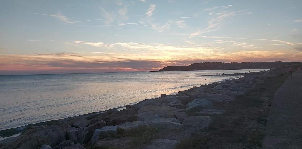 Le Balcon De Jersey - Face A La Mer Saint-Jean-de-la-Rivière 외부 사진